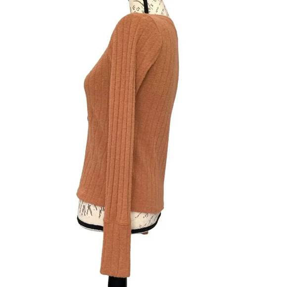 Free People We The Free Long Sleeve Ribbed Henley Top Size S - Picture 7 of 8